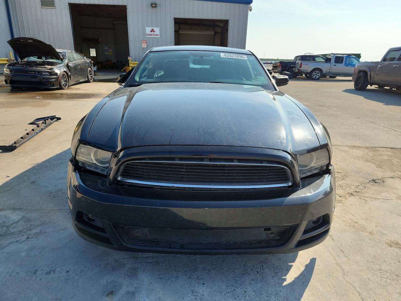 2014 Ford Mustang - Image 5