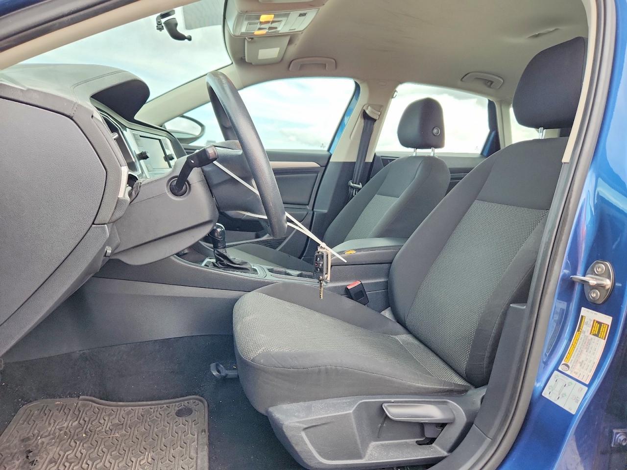 2019 Volkswagen Jetta S - Фото 7