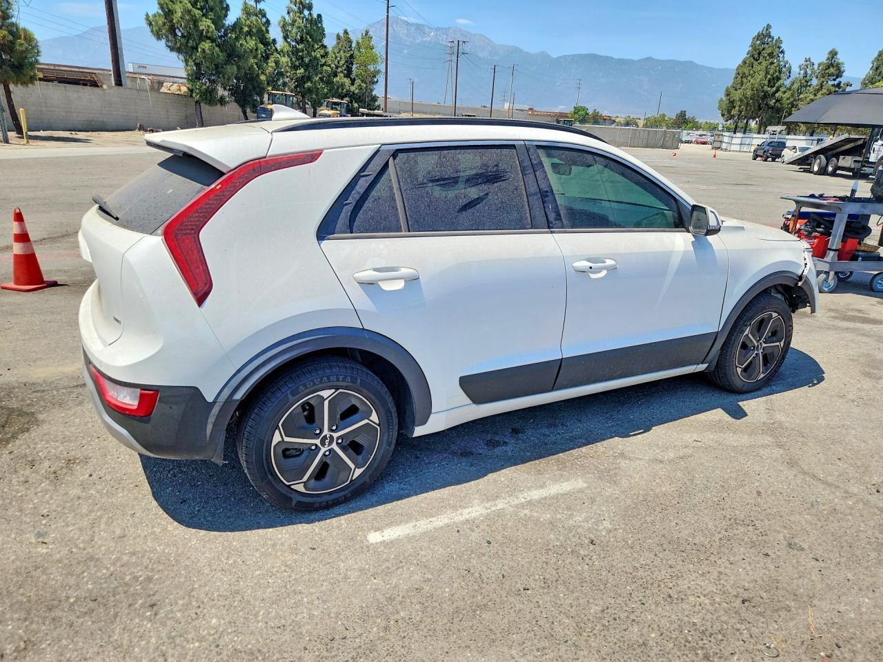 2023 Kia Niro Ex - Фото 3