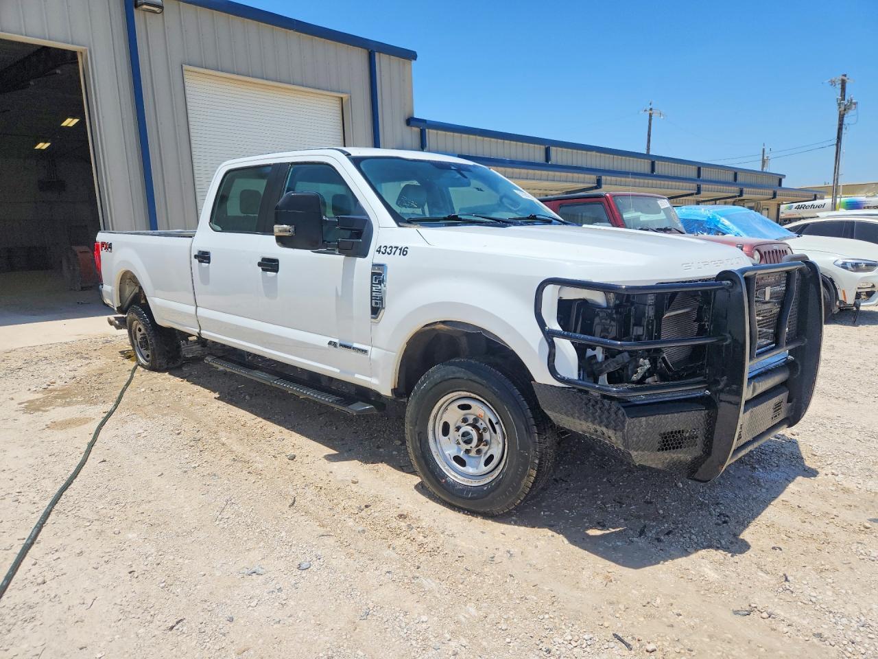 2022 Ford F250 Super Duty - Фото 4
