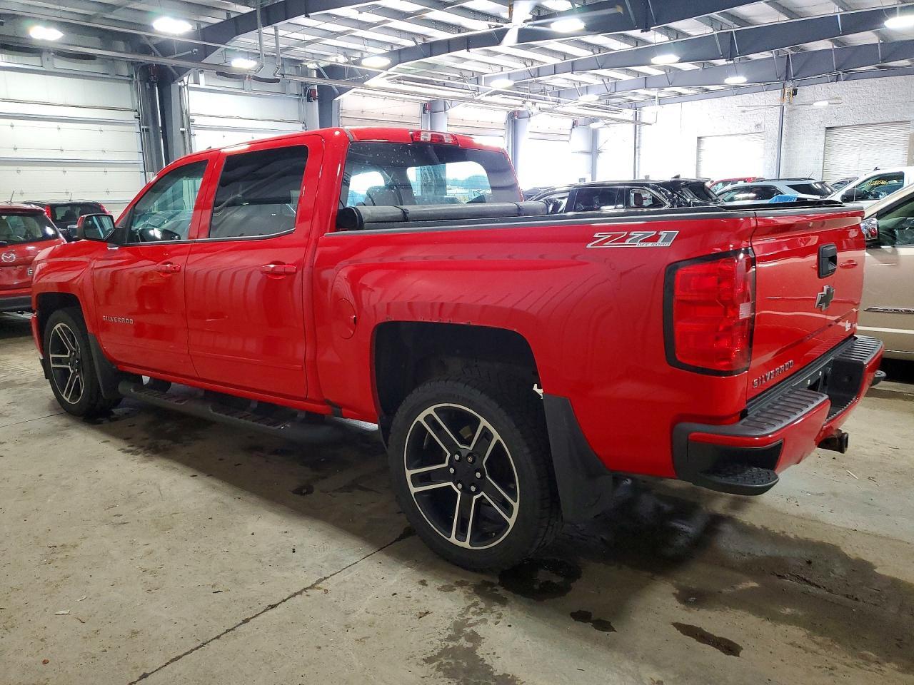 2017 Chevrolet Silverado K1500 Lt - Фото 2