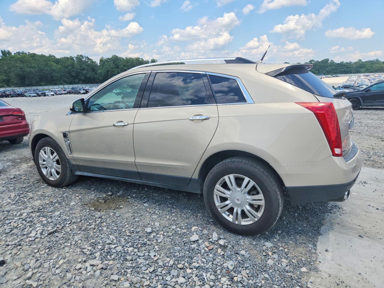 2010 Cadillac Srx Luxury Collection - Image 2