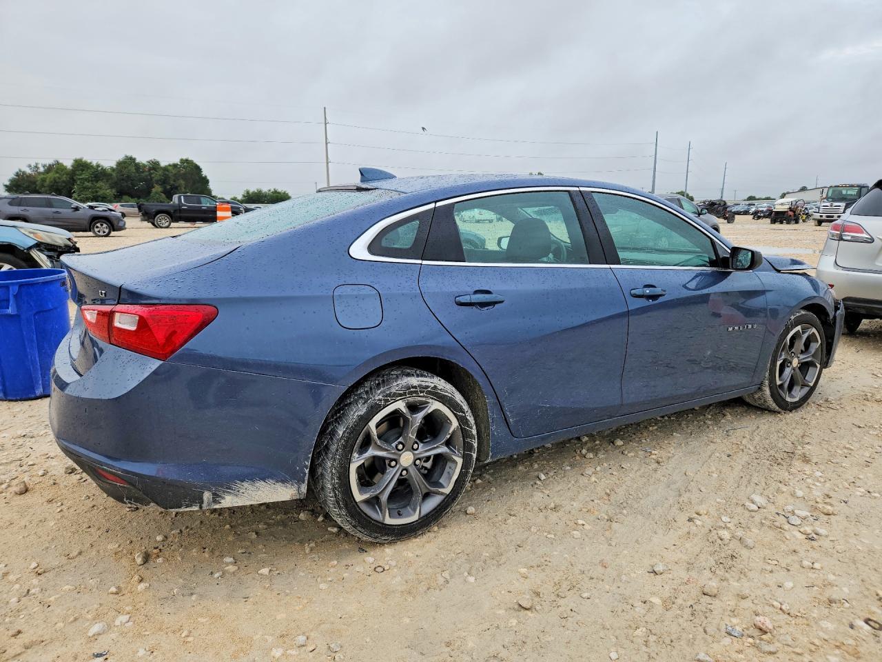 2024 Chevrolet Malibu Lt - Фото 3