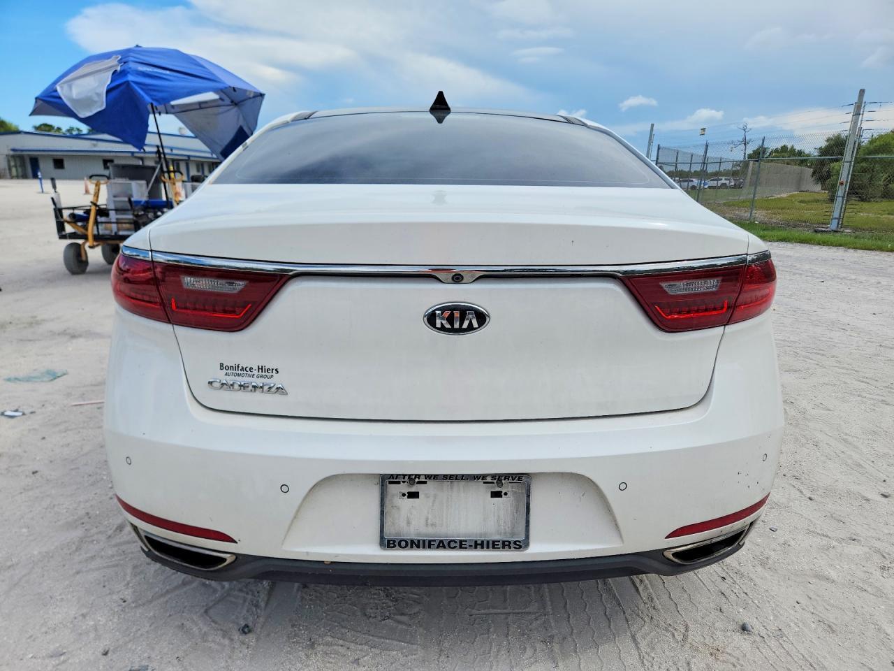 2019 Kia Cadenza Technology - Image 6