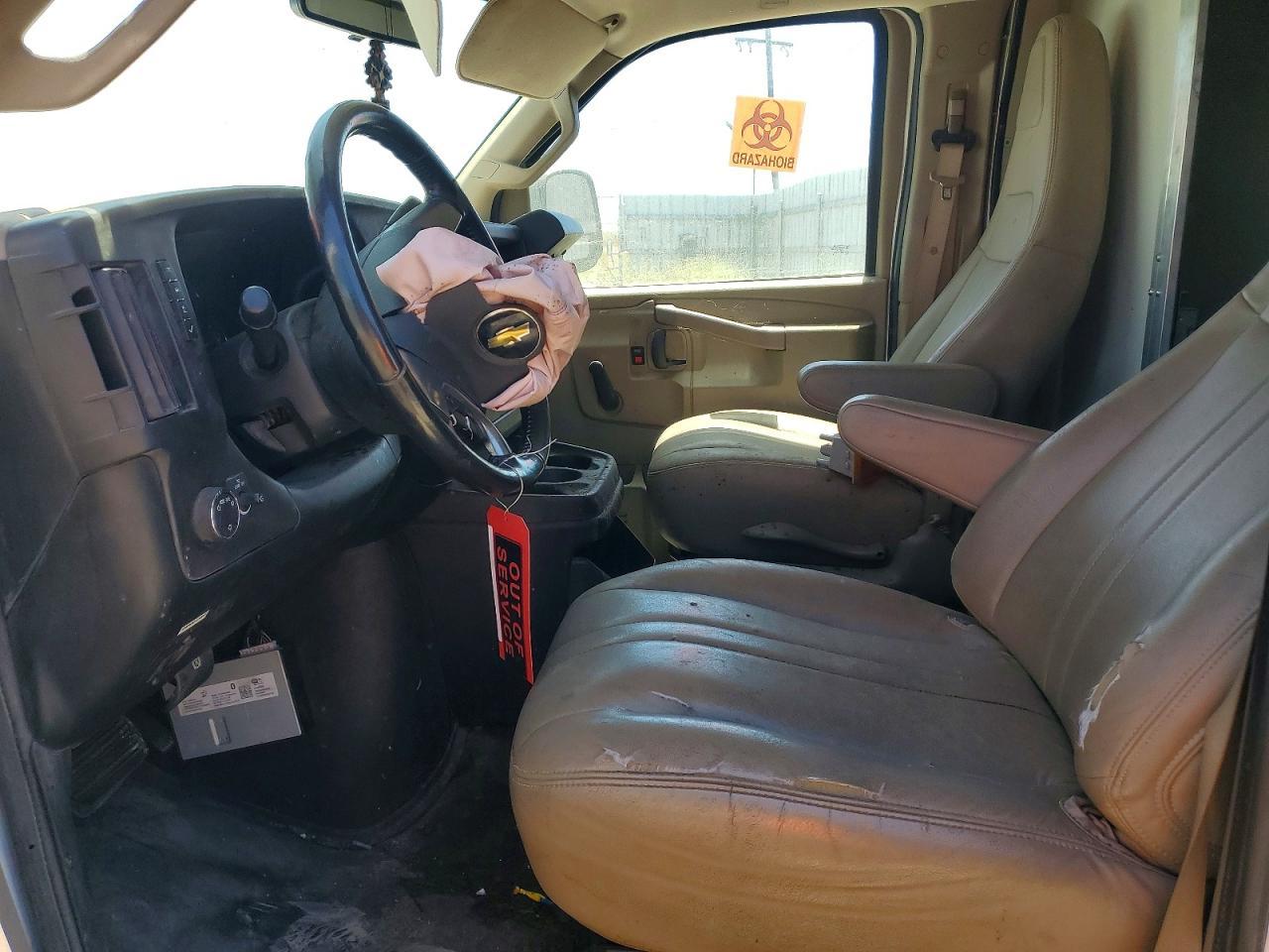 2019 Chevrolet Express G3500 - Image 7