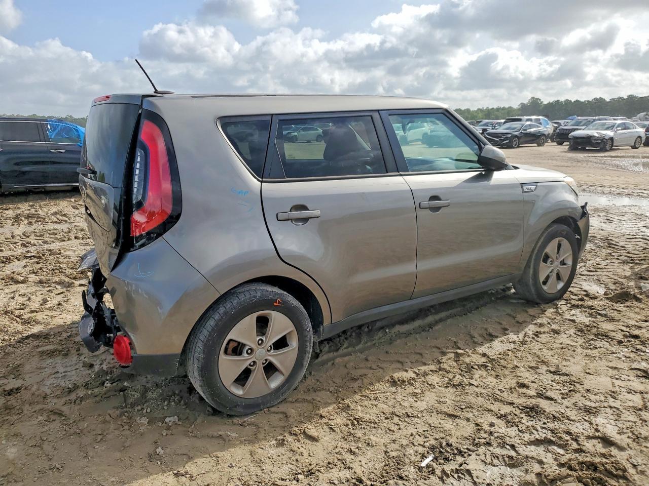 2016 Kia Soul Base - Фото 3