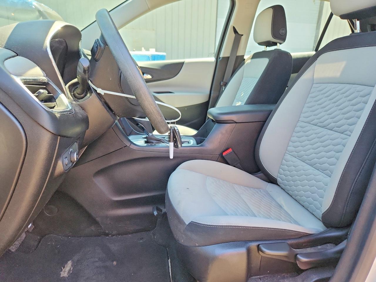 2019 Chevrolet Equinox Ls - Image 7