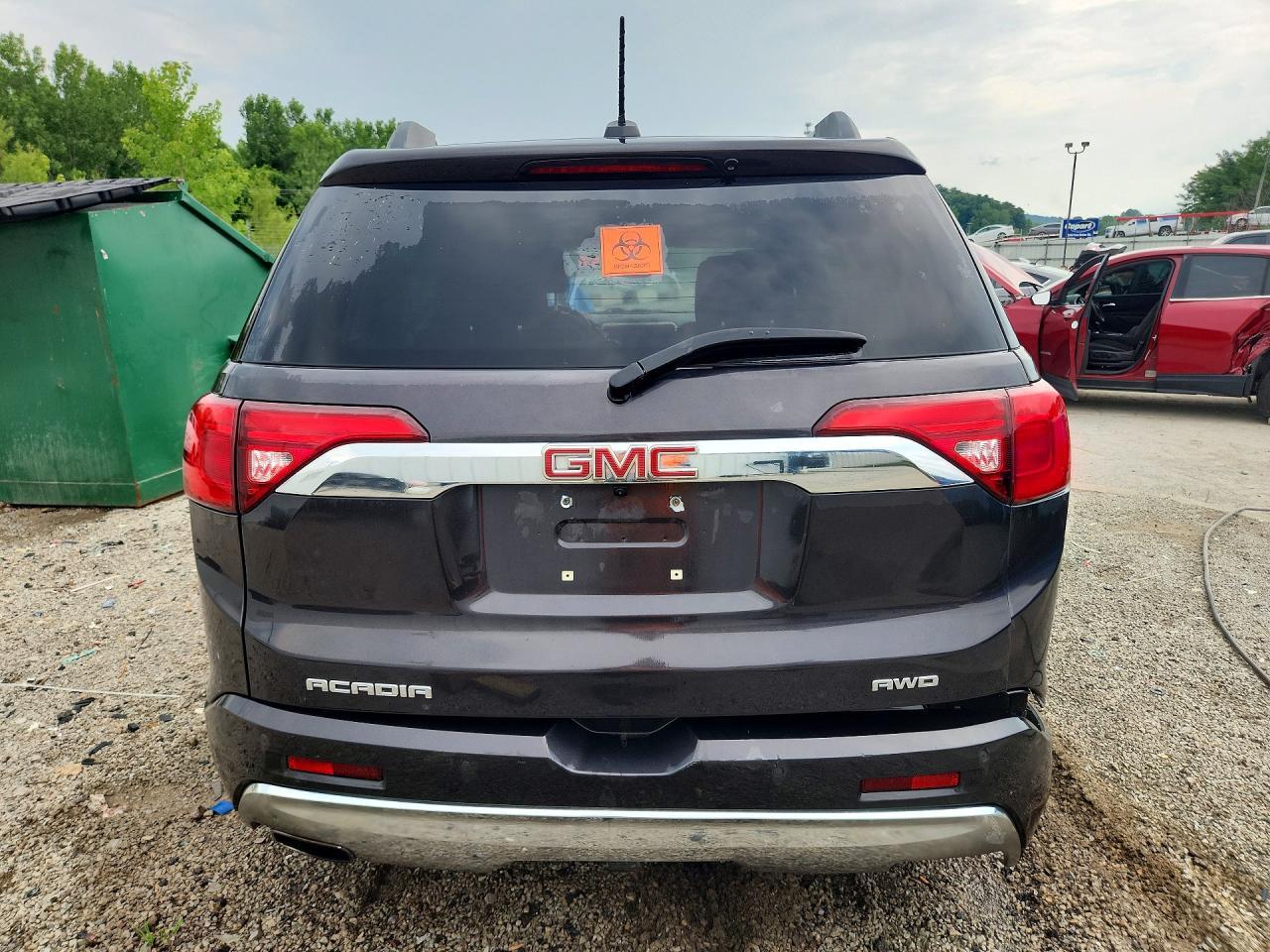 2019 GMC Acadia Denali - Image 6