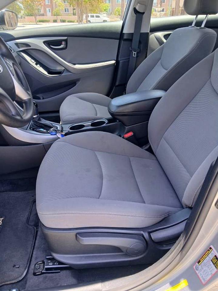 2015 Hyundai Elantra Se - Фото 5