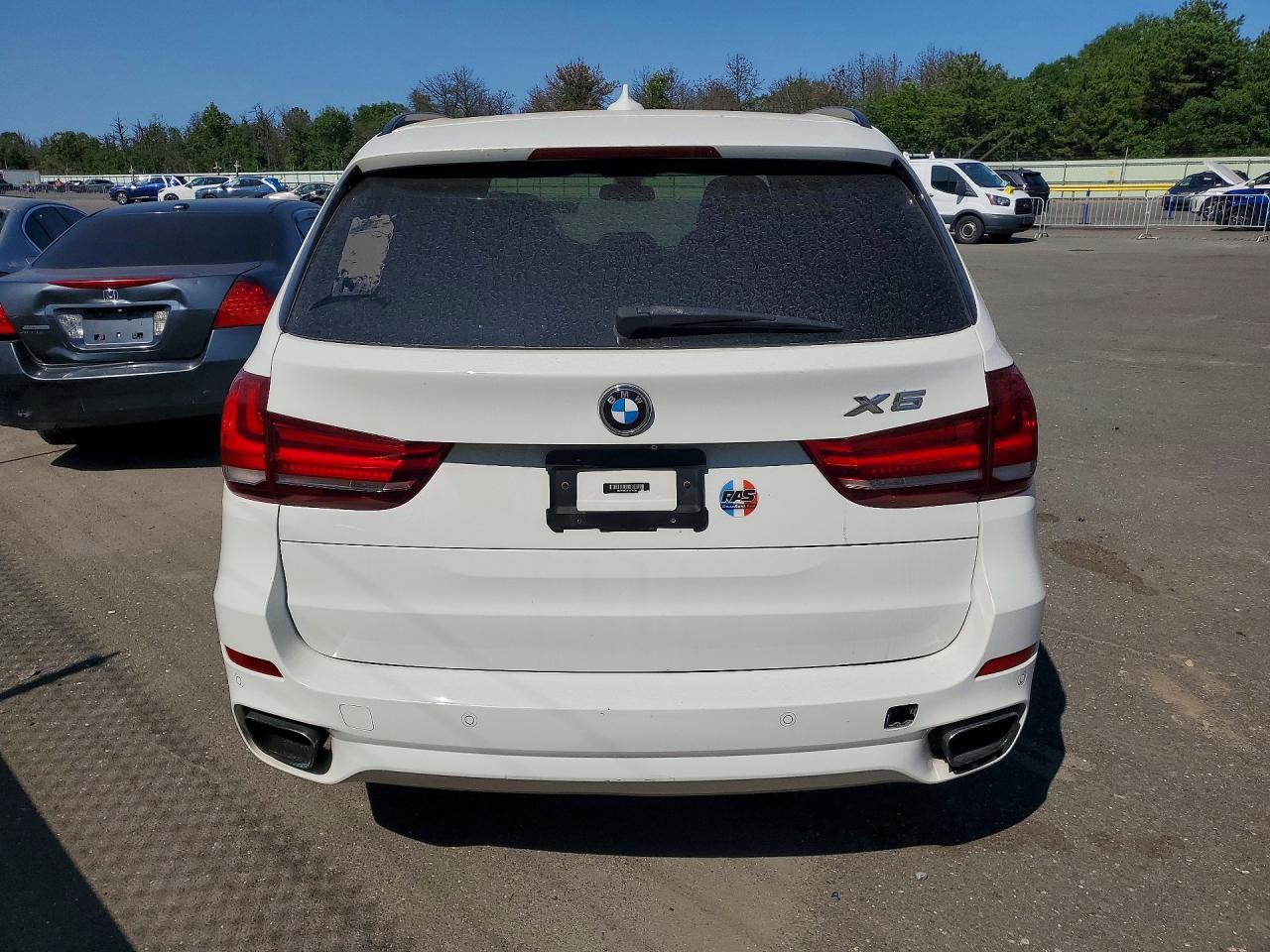 2015 BMW X5 xDrive50I - Фото 6