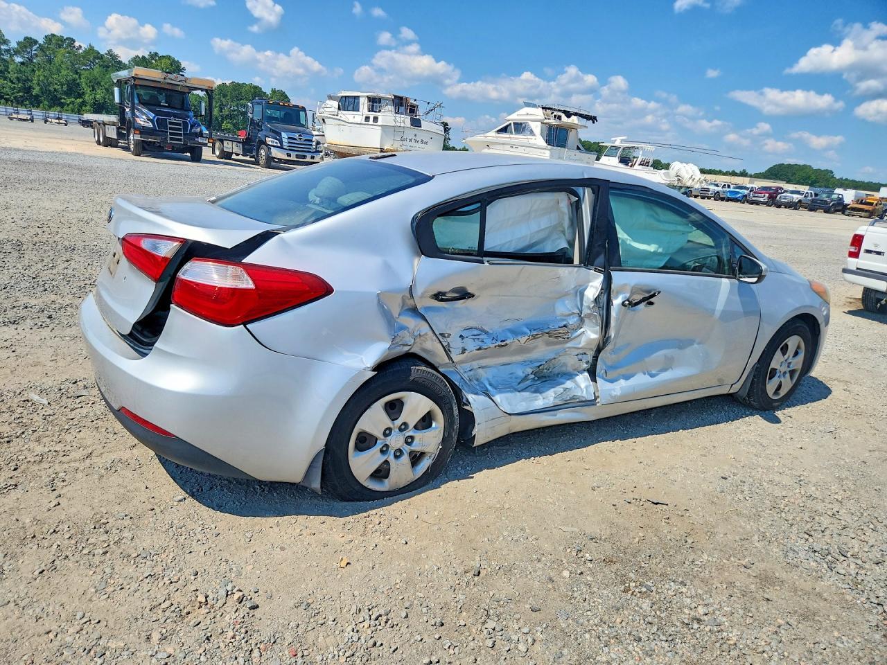 2015 Kia Forte - Фото 3