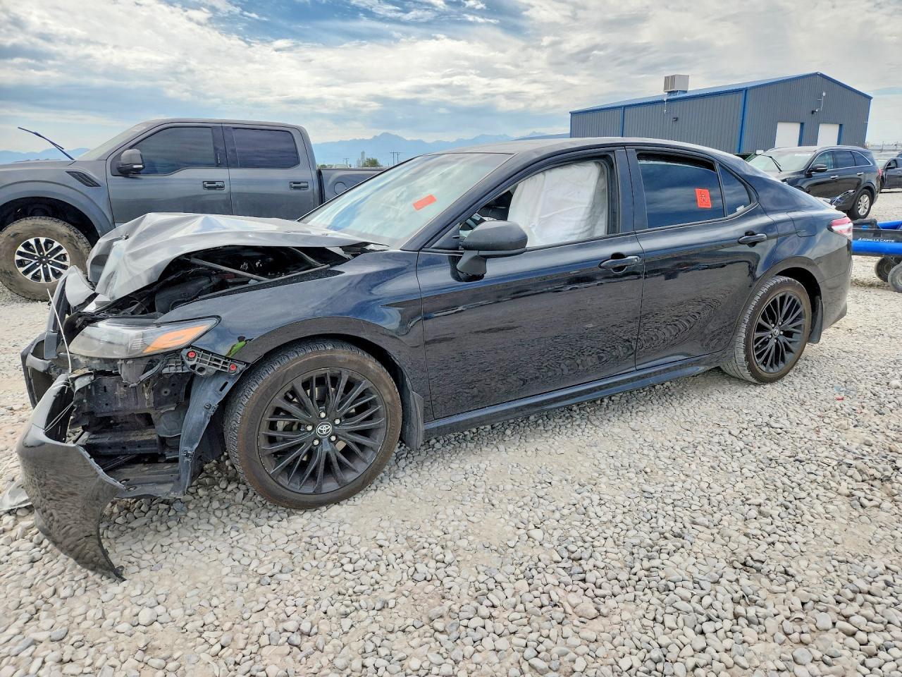 2020 Toyota Camry Se Nightshade