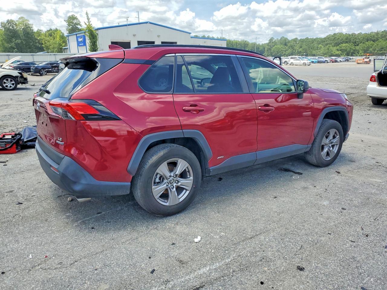 2023 Toyota Rav4 Le - Фото 3