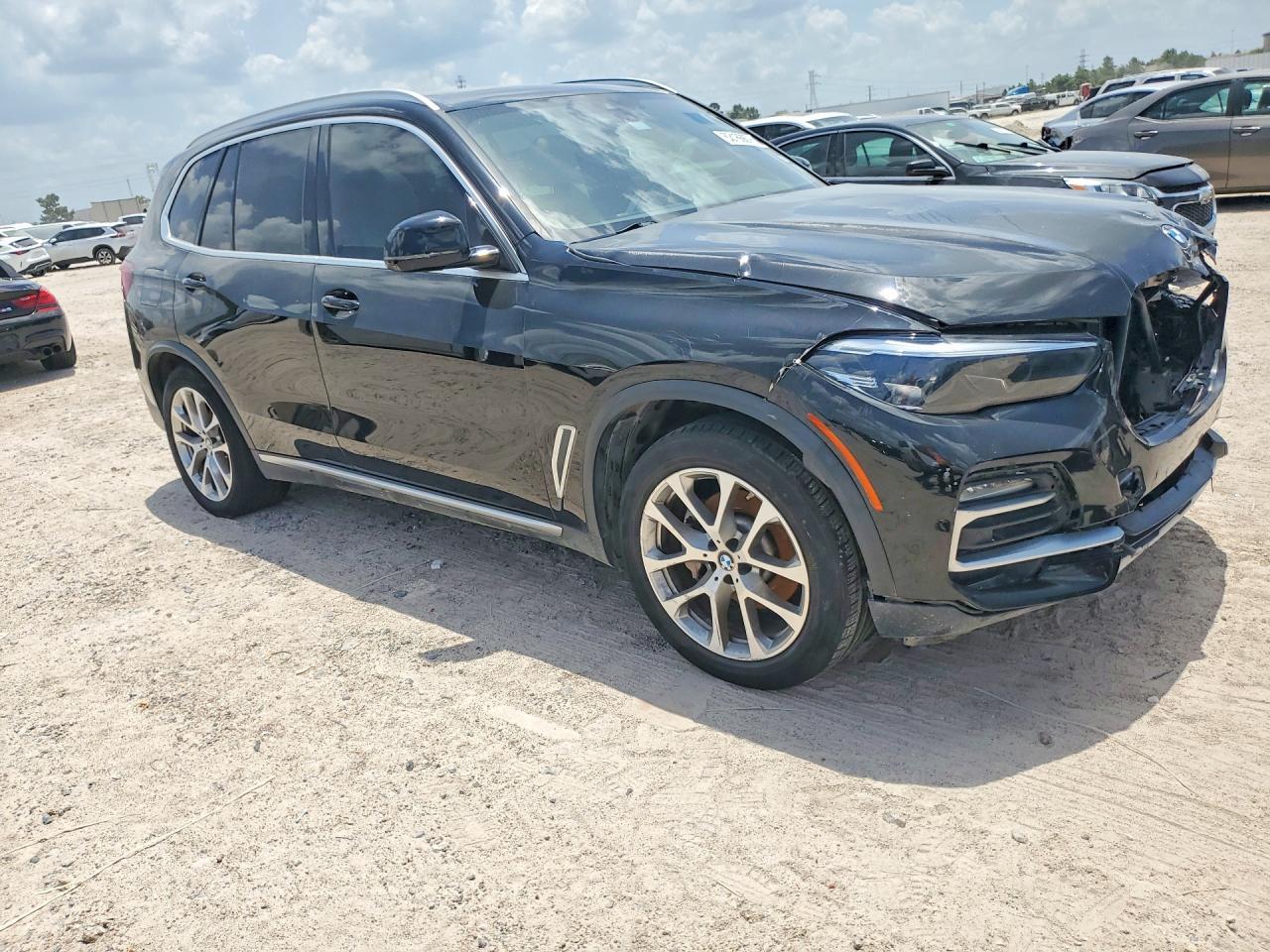 2021 BMW X5 Sdrive 40I - Фото 4