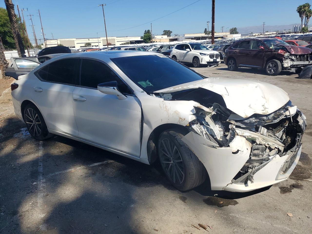 2023 Lexus Es 300H Base - Фото 4