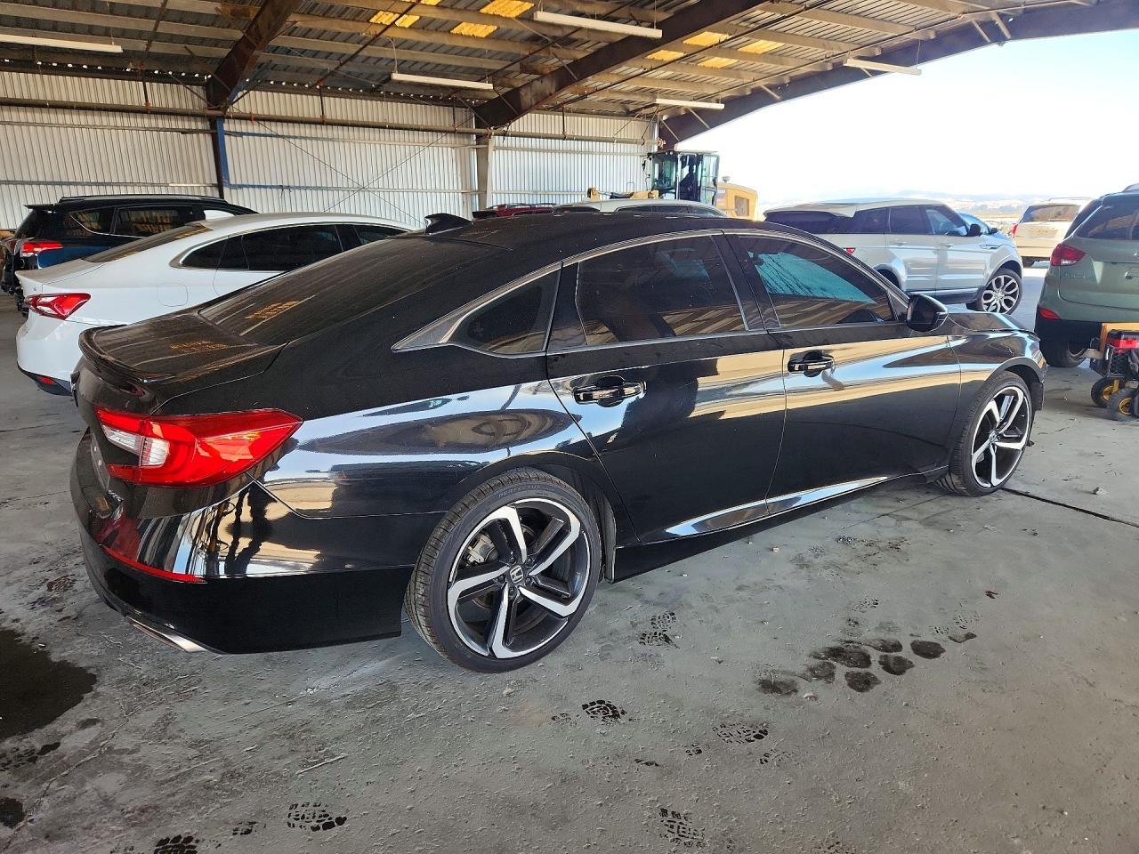 2021 Honda Accord Sport - Image 3