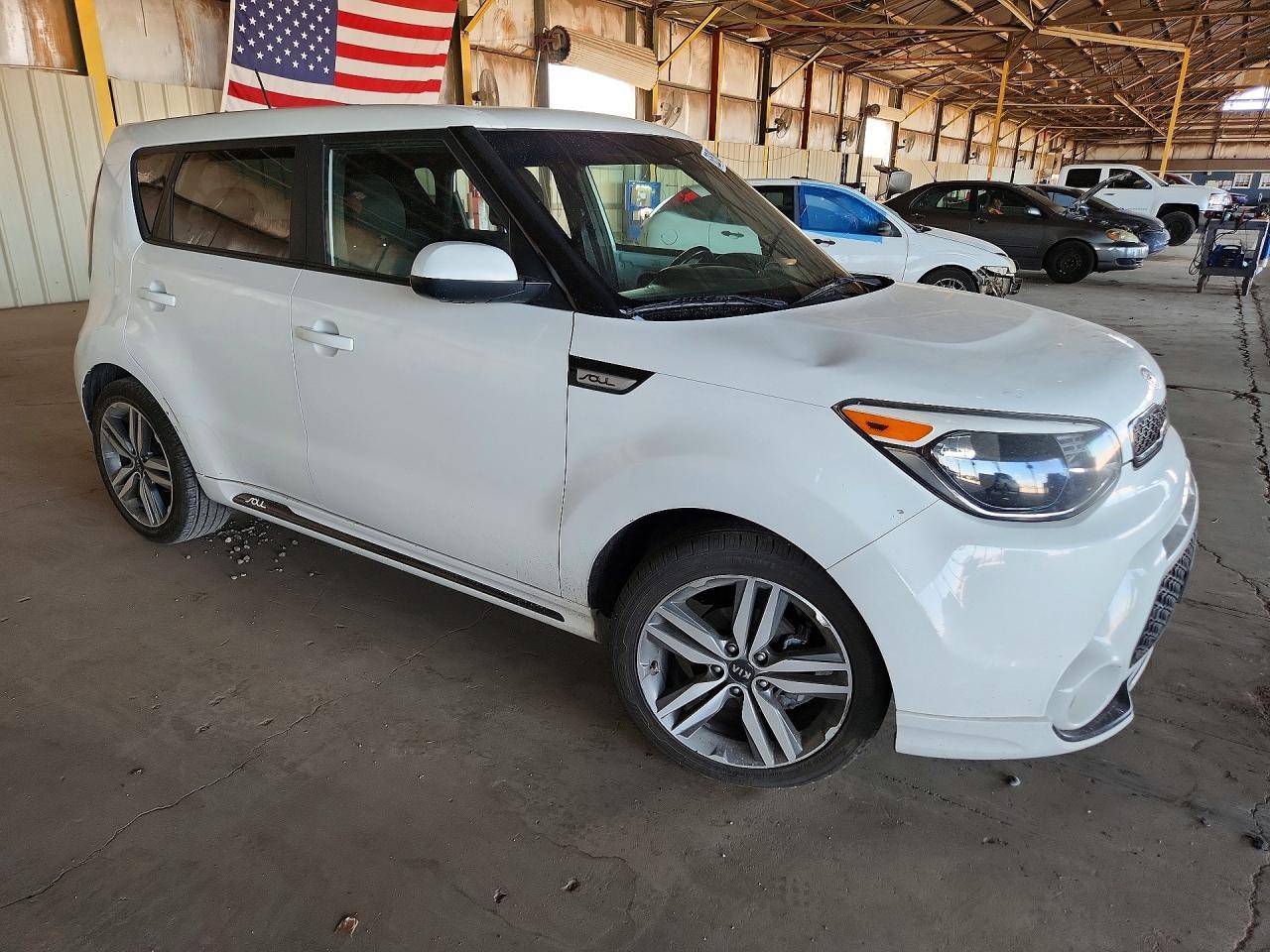 2016 Kia Soul + - Image 4