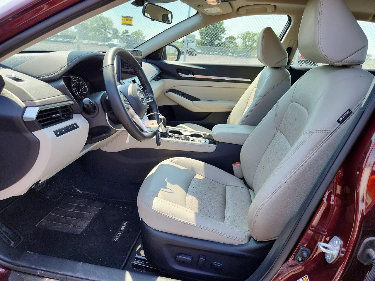 2024 Nissan Altima Sl - Image 7