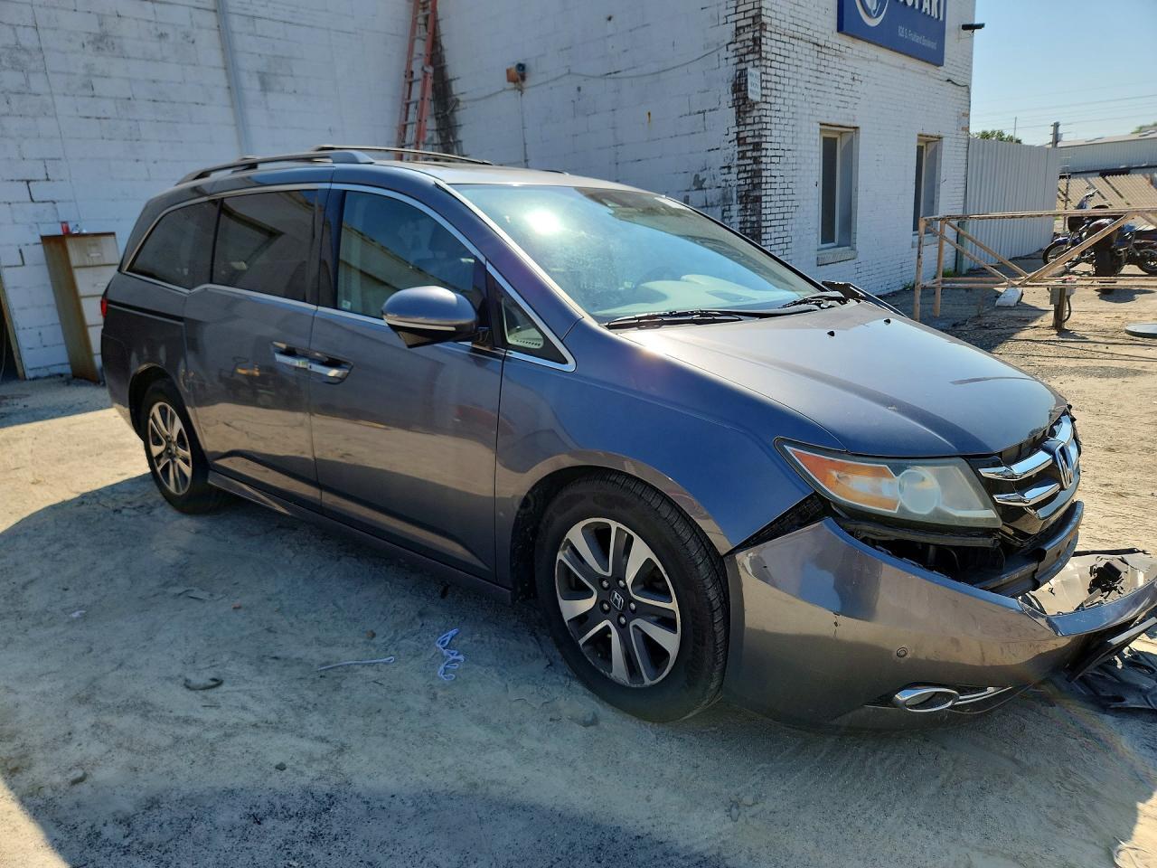 2014 Honda Odyssey Touring - Фото 4