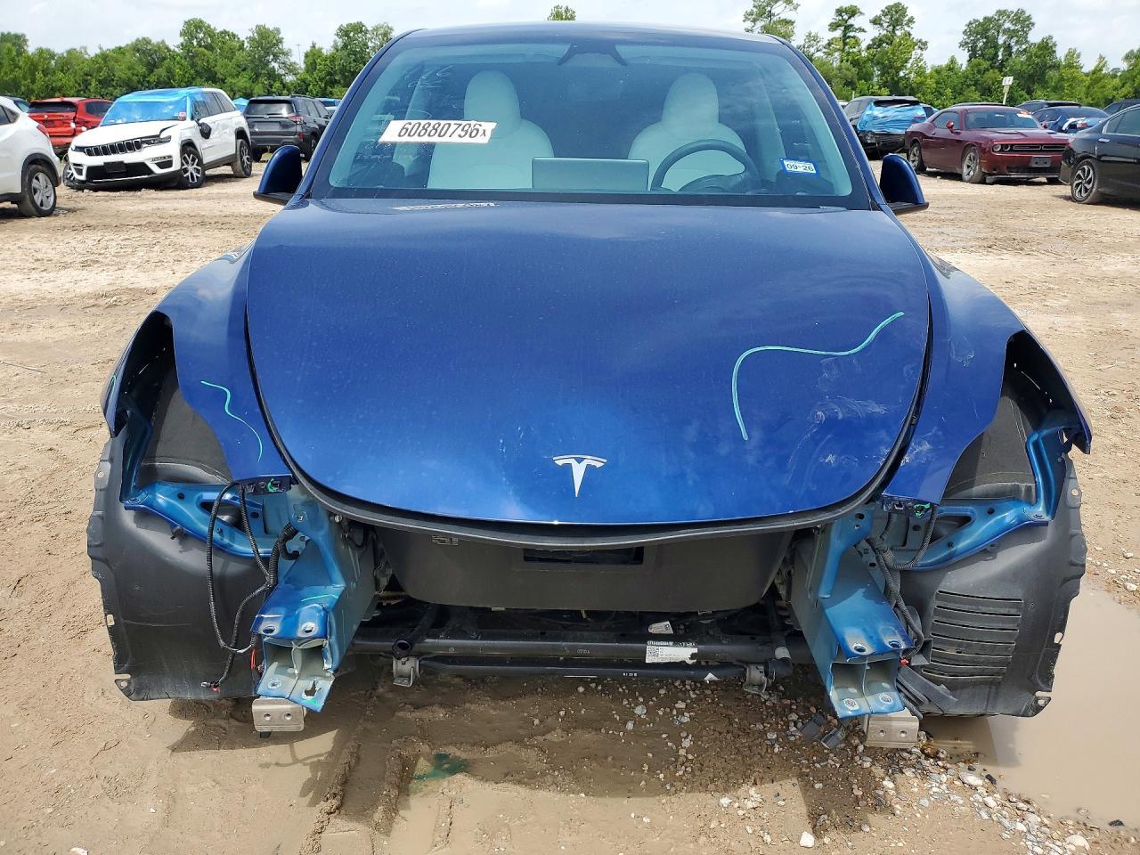 2024 Tesla Model Y - Image 5