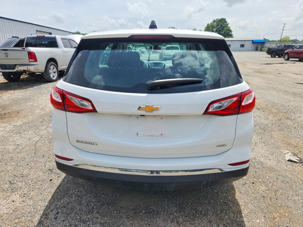 2018 Chevrolet Equinox Ls - Фото 6