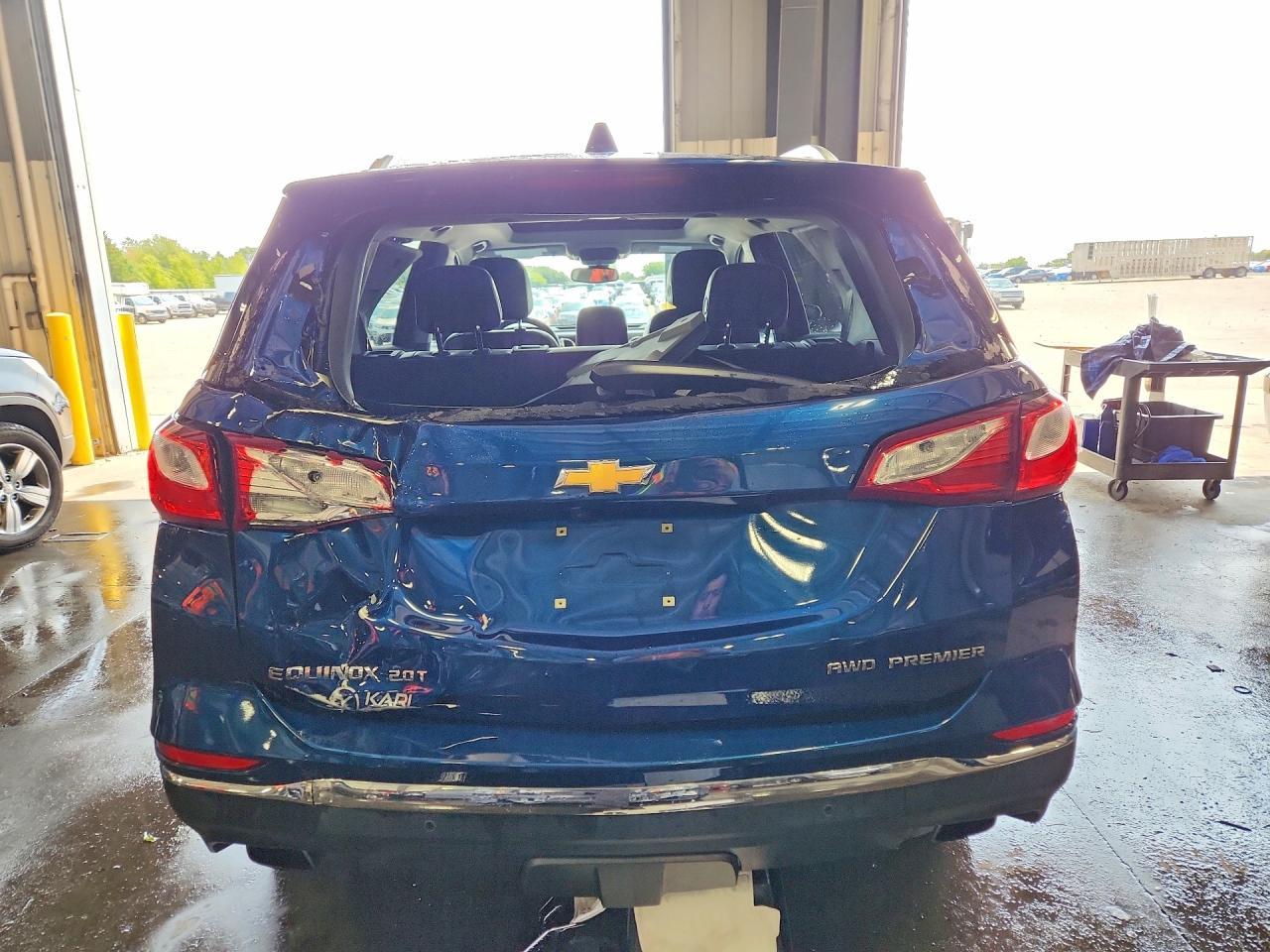 2019 Chevrolet Equinox Premier - Image 6