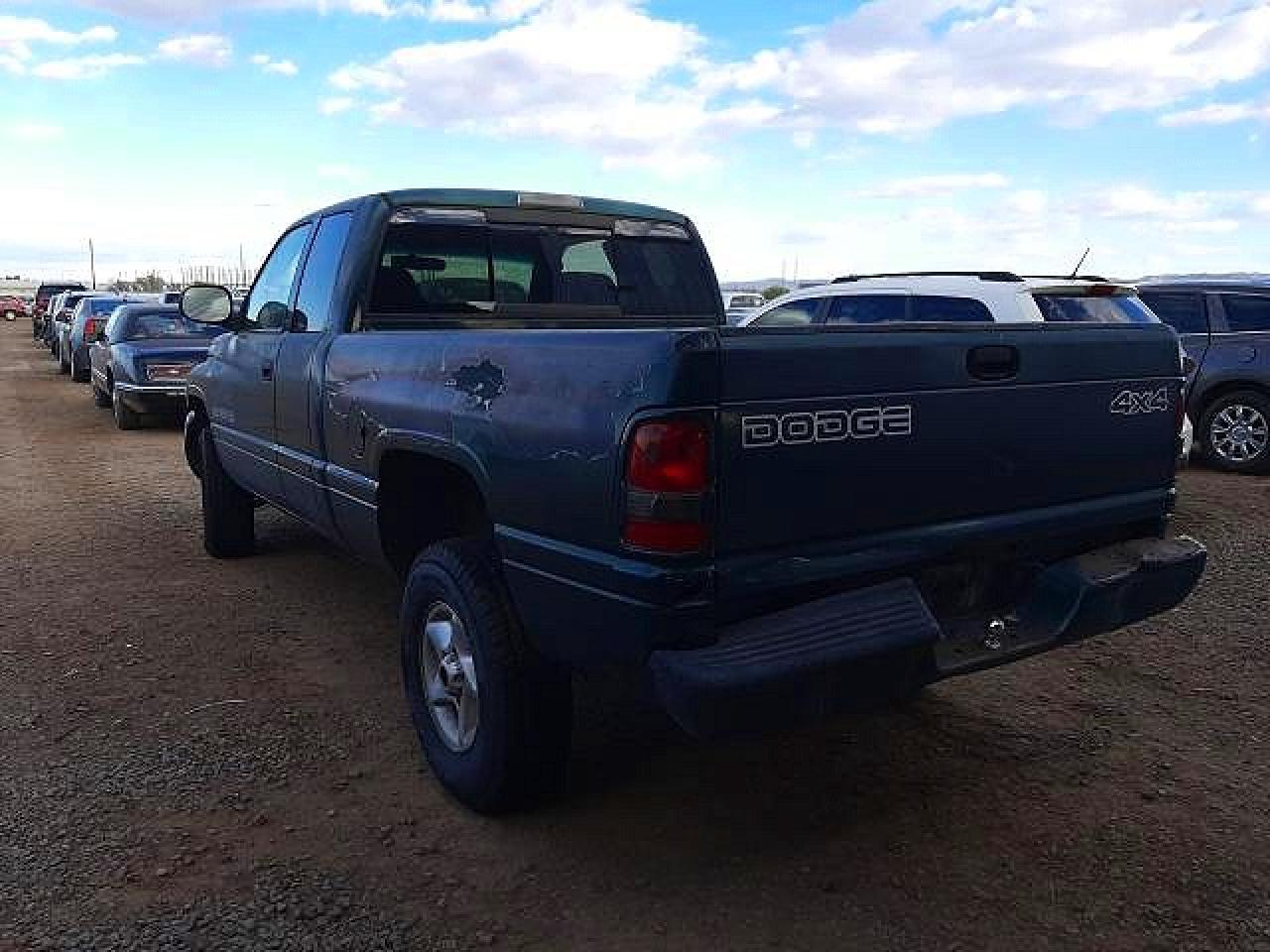 2001 Dodge Ram 1500 - Фото 3