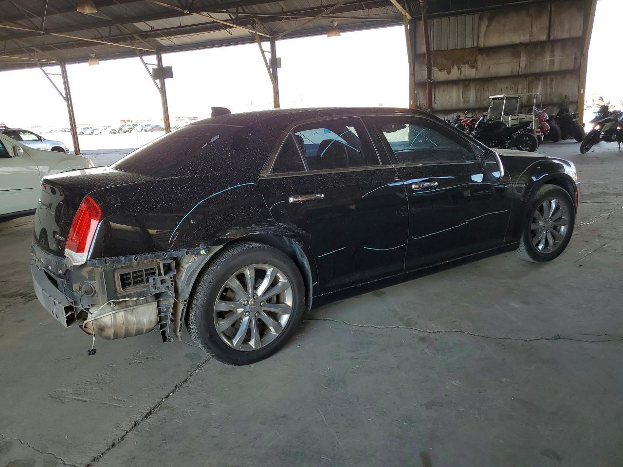 2018 Chrysler 300 Limited - Image 3