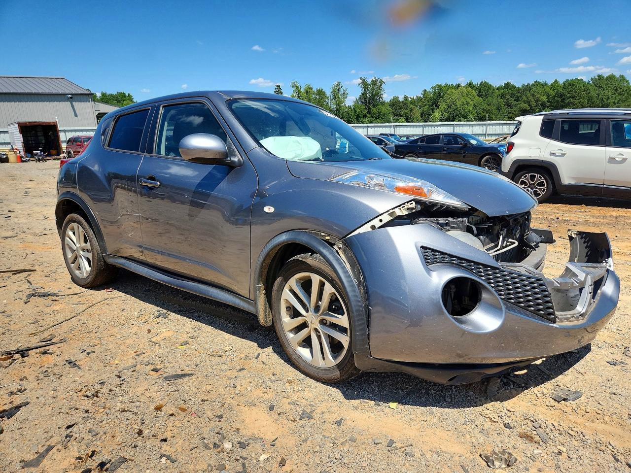 2013 Nissan Juke S - Фото 4