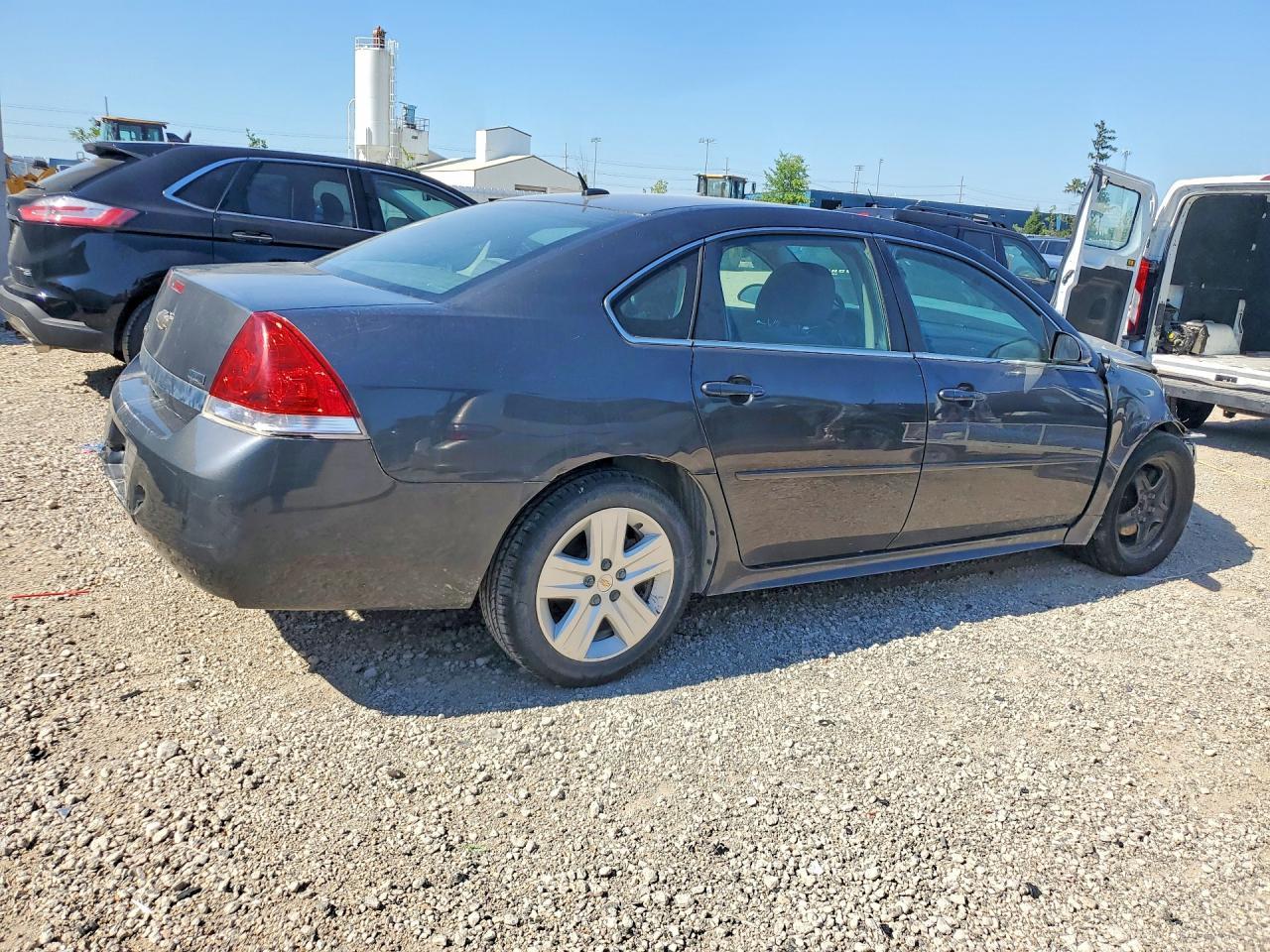 2010 Chevrolet Impala Ls - Image 3
