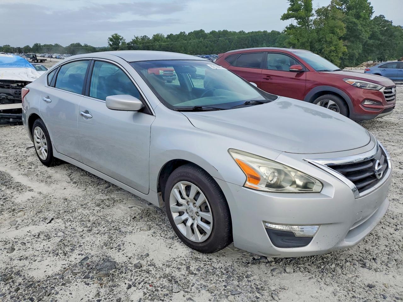 2013 Nissan Altima 2.5 - Image 4