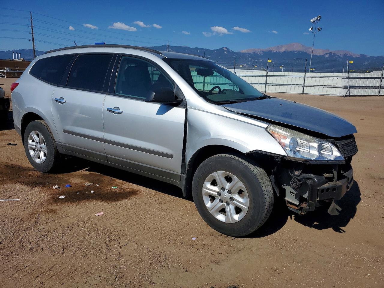 2011 Chevrolet Traverse Ls - Фото 4