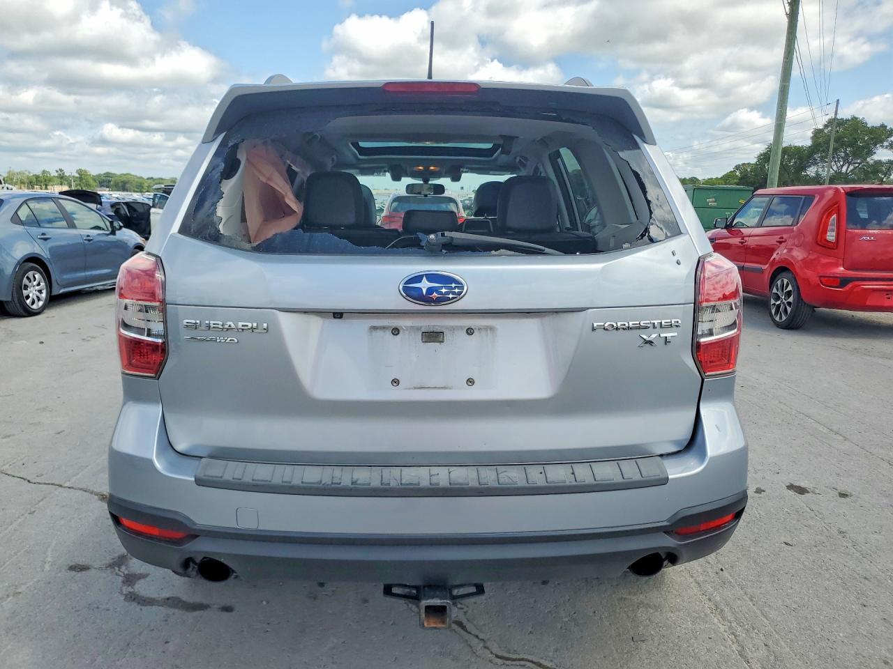 2015 Subaru Forester 2.0Xt Touring - Фото 6