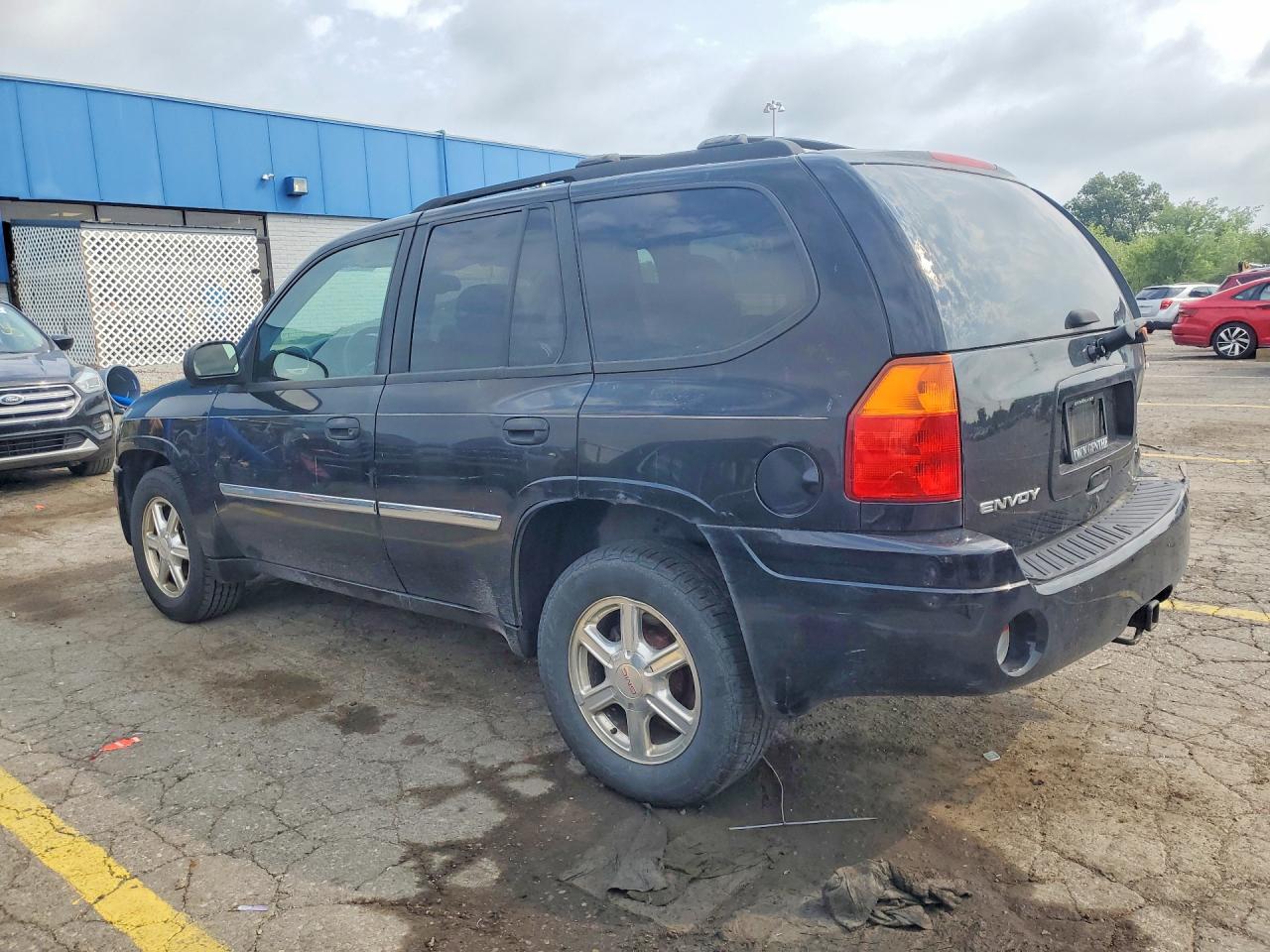 2009 GMC Envoy Sle - Фото 2
