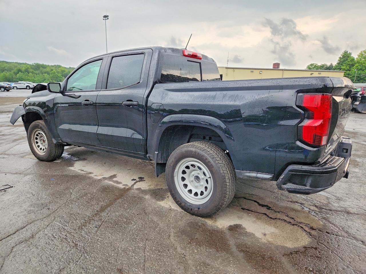 2025 Chevrolet Colorado - Фото 2