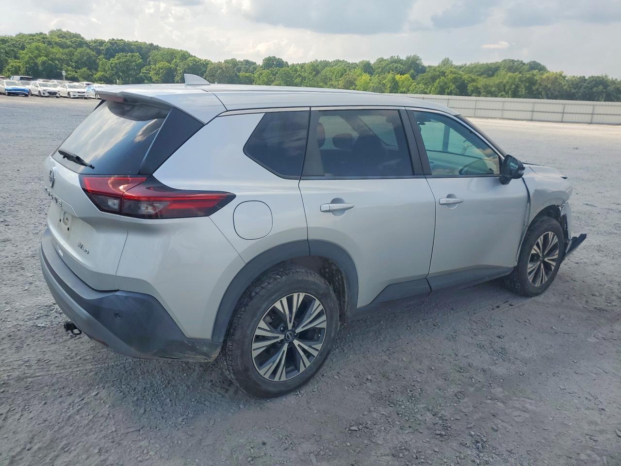 2022 Nissan Rogue Sv - Фото 3