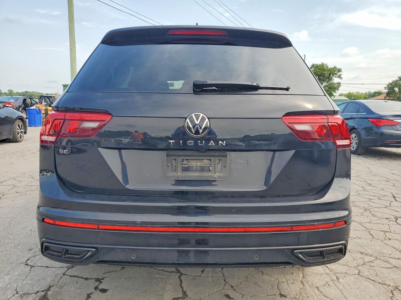 2024 Volkswagen Tiguan Se R-Line Black - Фото 6