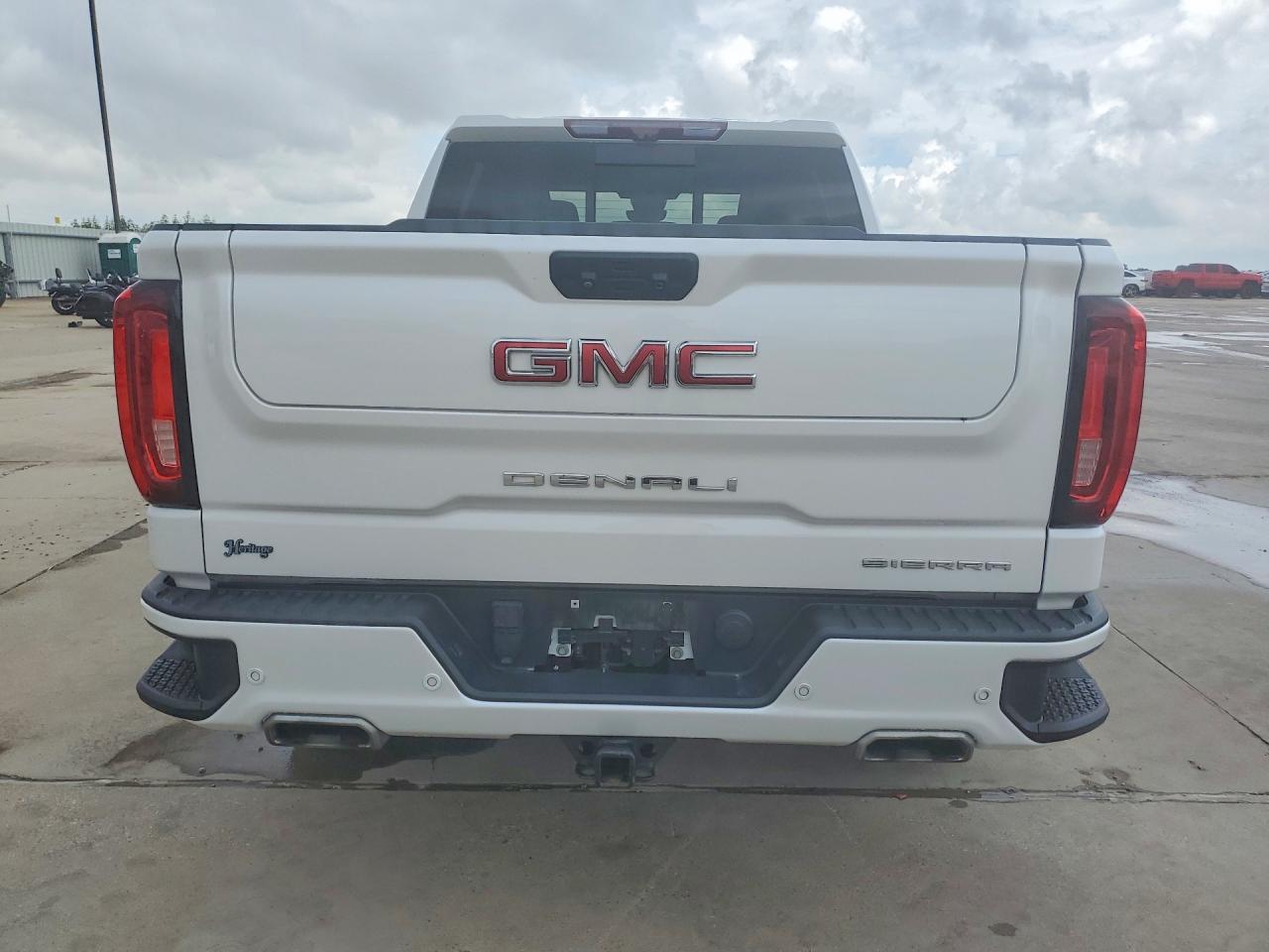 2023 GMC Sierra K1500 Denali - Фото 6