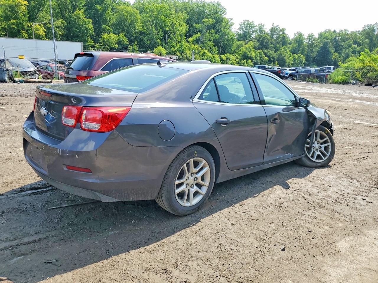2013 Chevrolet Malibu 1Lt - Image 3