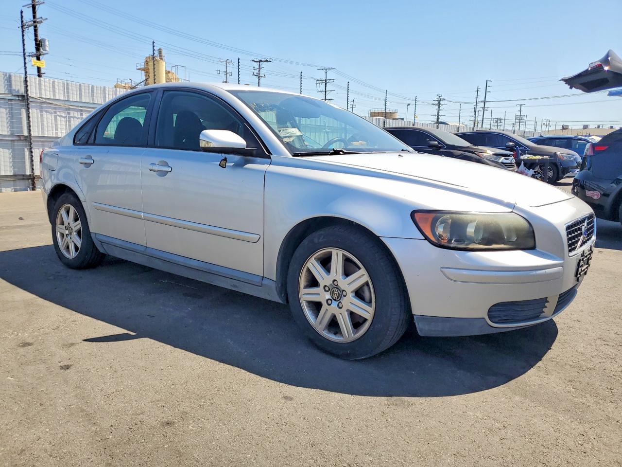2006 Volvo S40 2.4I - Фото 4