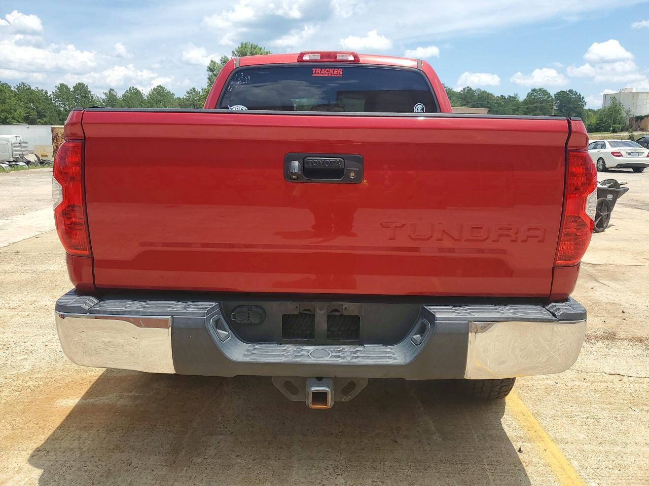 2014 Toyota Tundra Crewmax Limited - Image 6