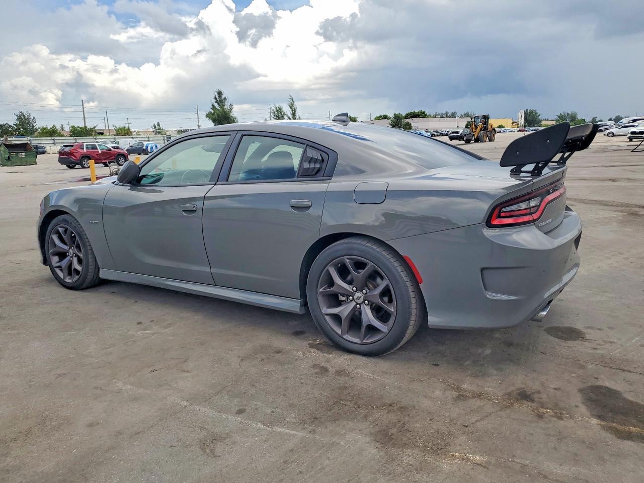 2019 Dodge Charger R/T - Фото 2