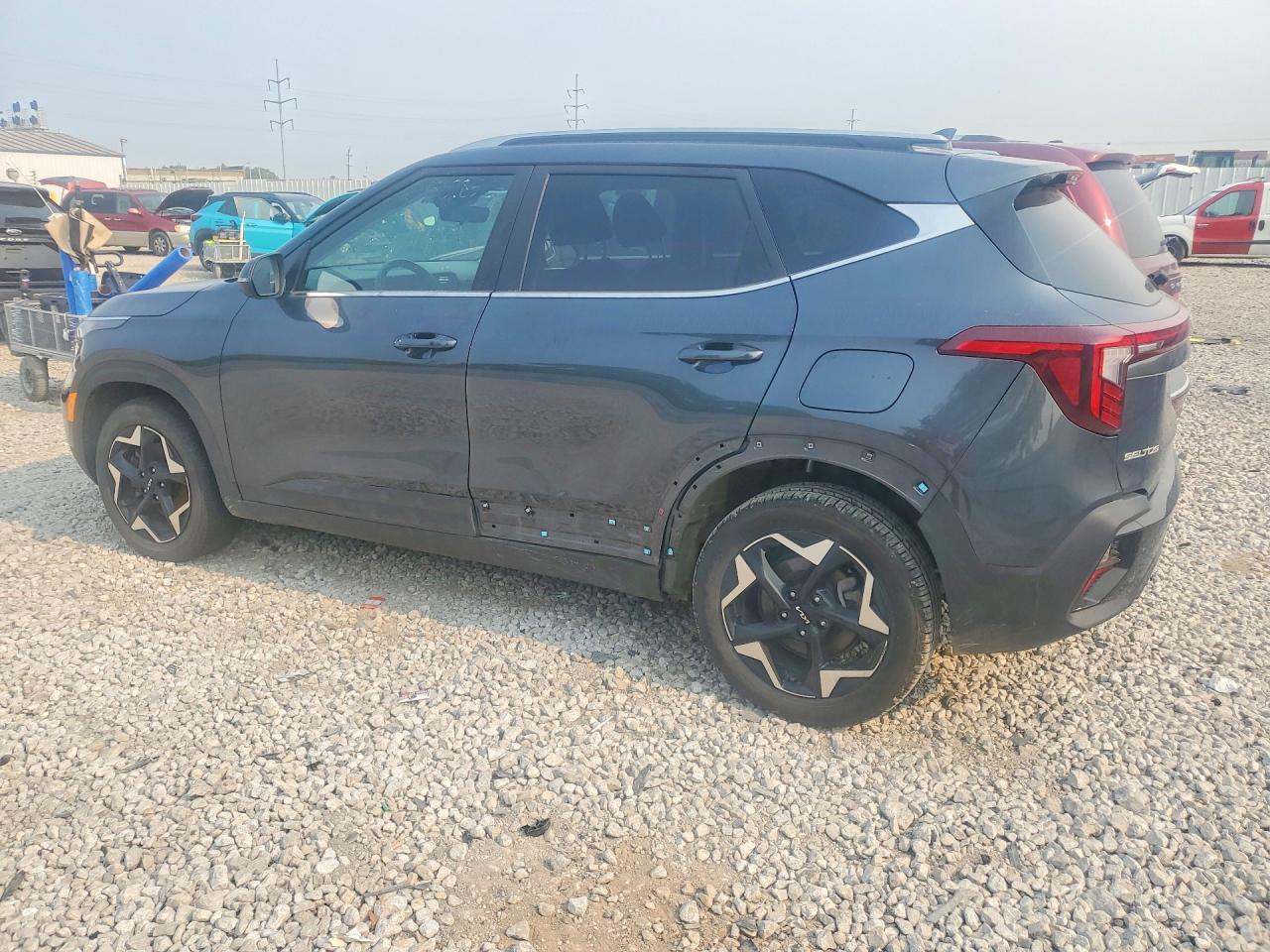 2024 Kia Seltos Ex - Image 2