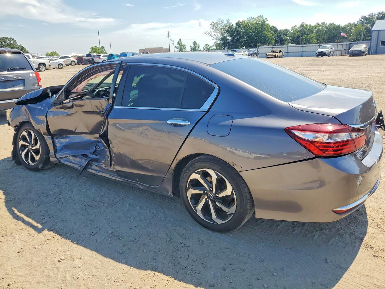 2017 Honda Accord Exl - Фото 2