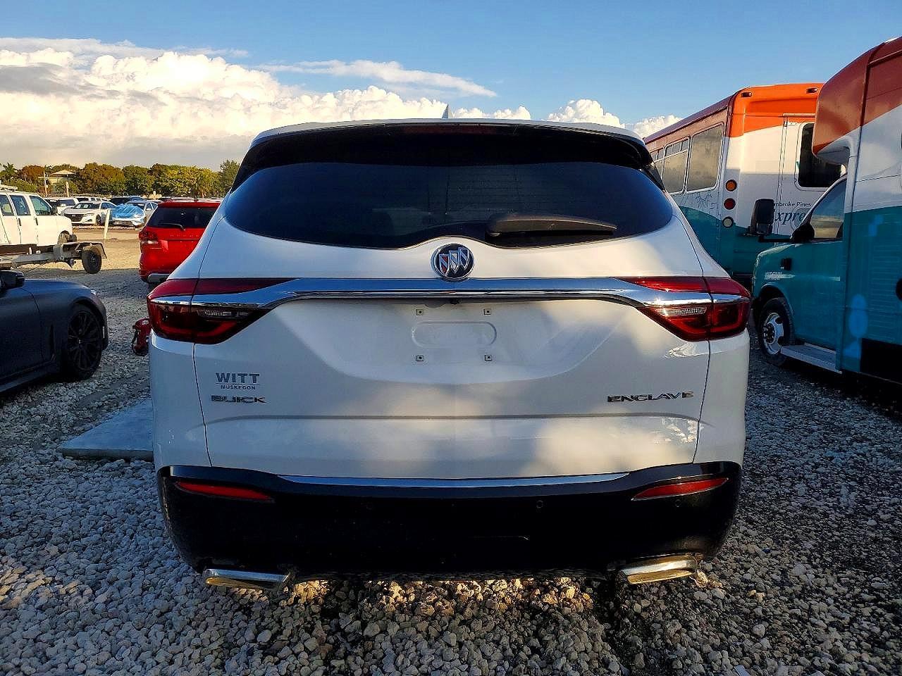 2018 Buick Enclave Essence - Фото 6