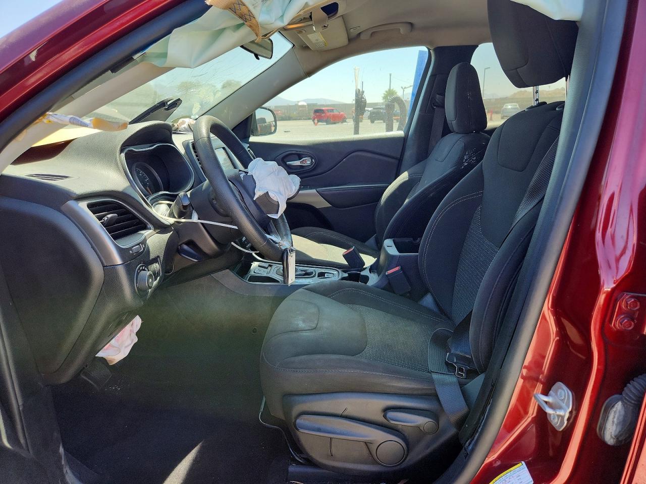 2019 Jeep Cherokee Latitude - Фото 7