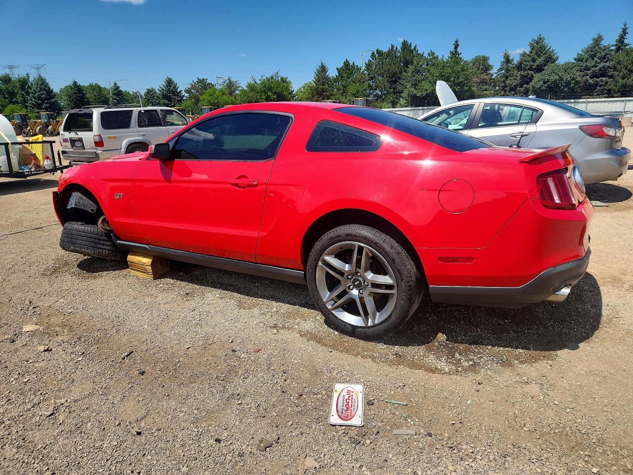 2010 Ford Mustang Gt - Фото 2