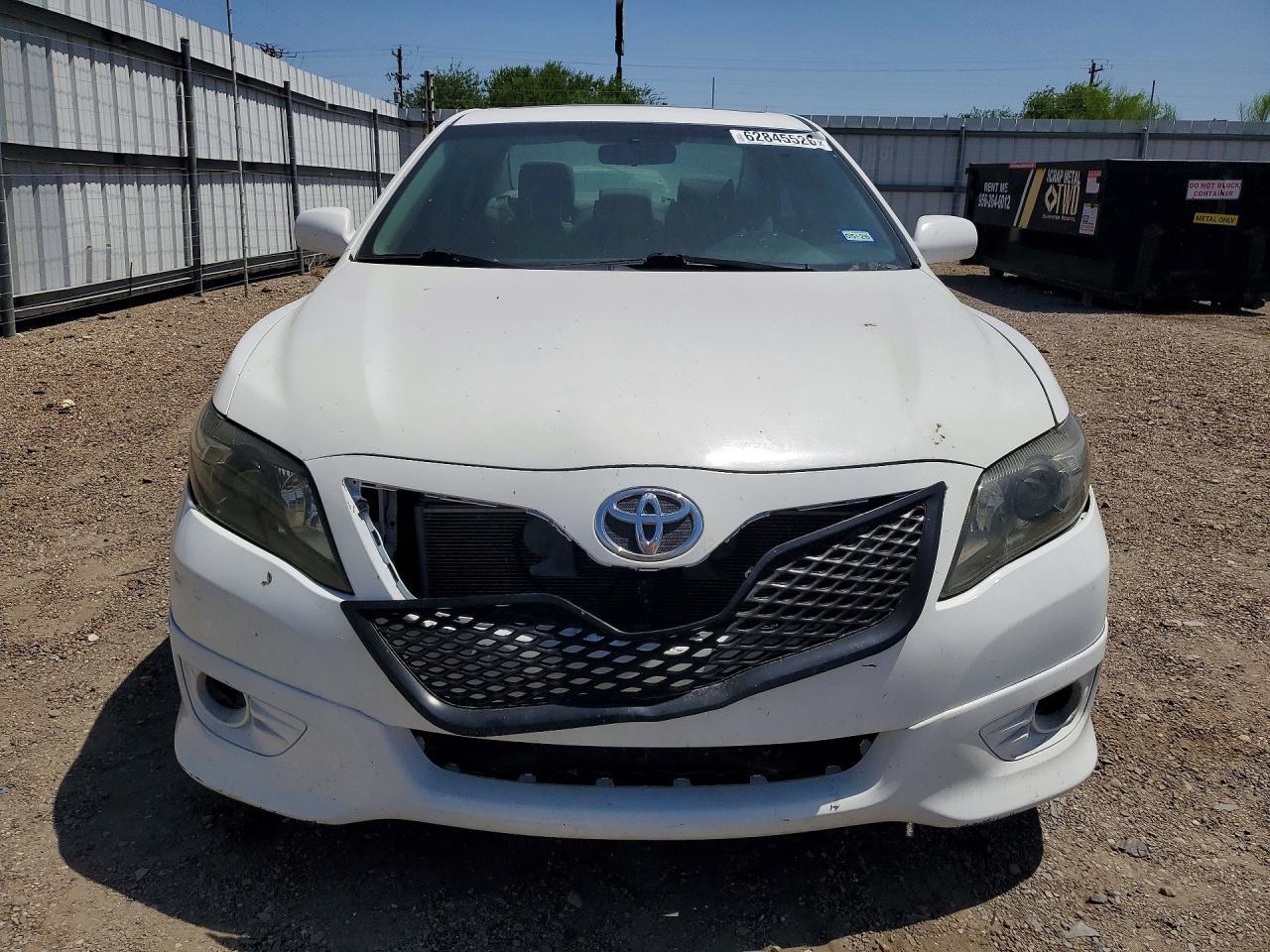 2010 Toyota Camry Se - Фото 5