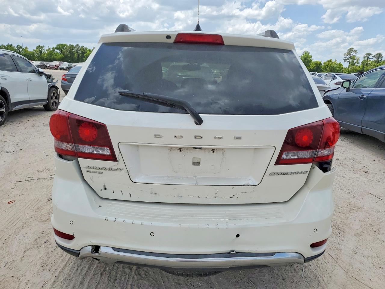 2016 Dodge Journey Crossroad - Фото 6