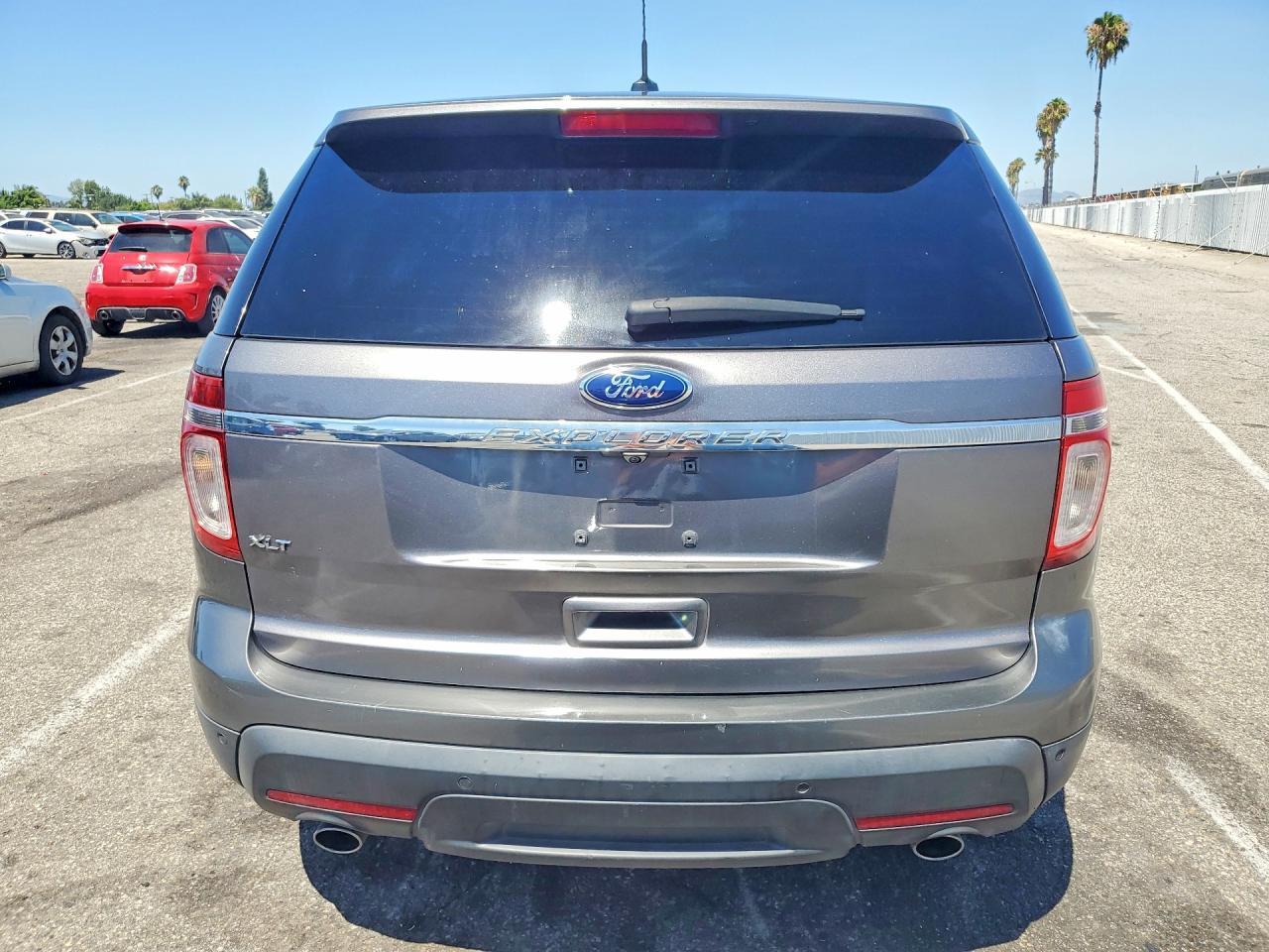 2014 Ford Explorer Xlt - Image 6